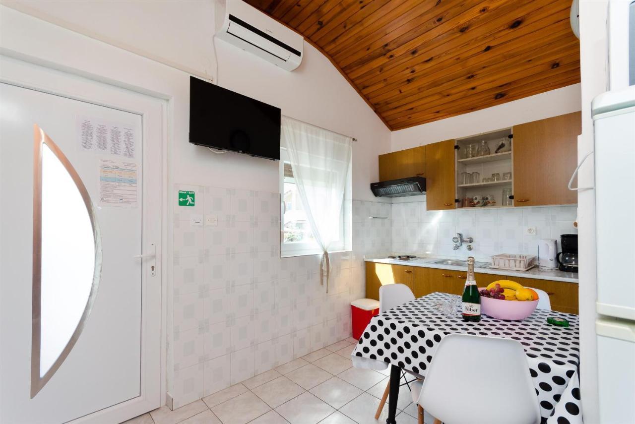 Apartments Anica F Lopar Ngoại thất bức ảnh