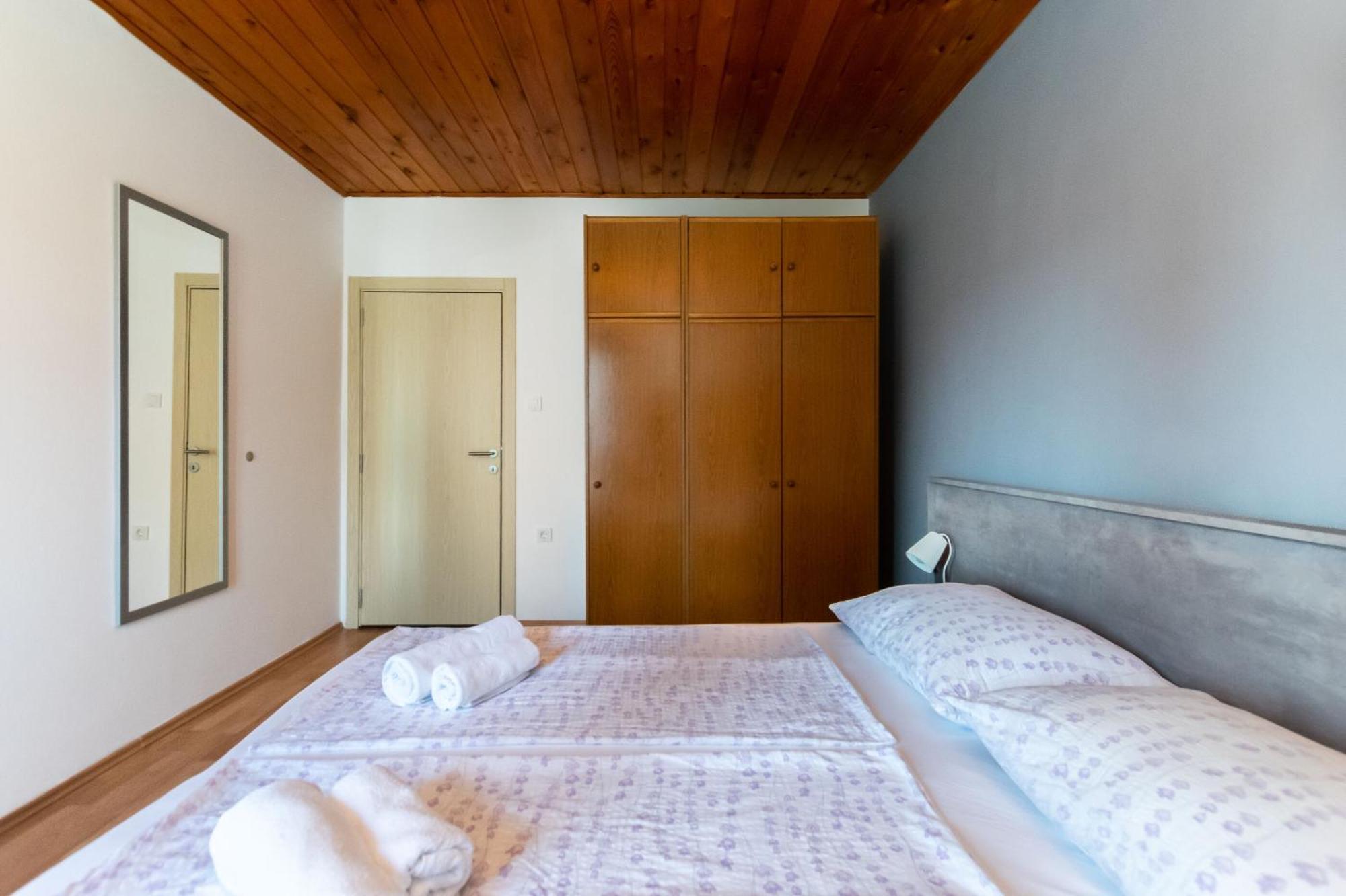 Apartments Anica F Lopar Ngoại thất bức ảnh