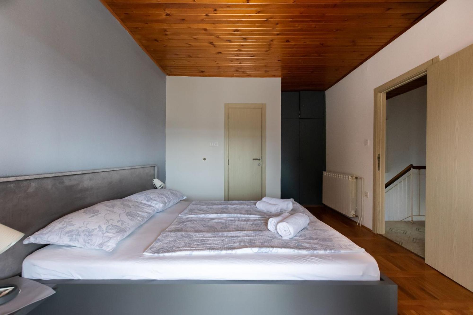 Apartments Anica F Lopar Ngoại thất bức ảnh